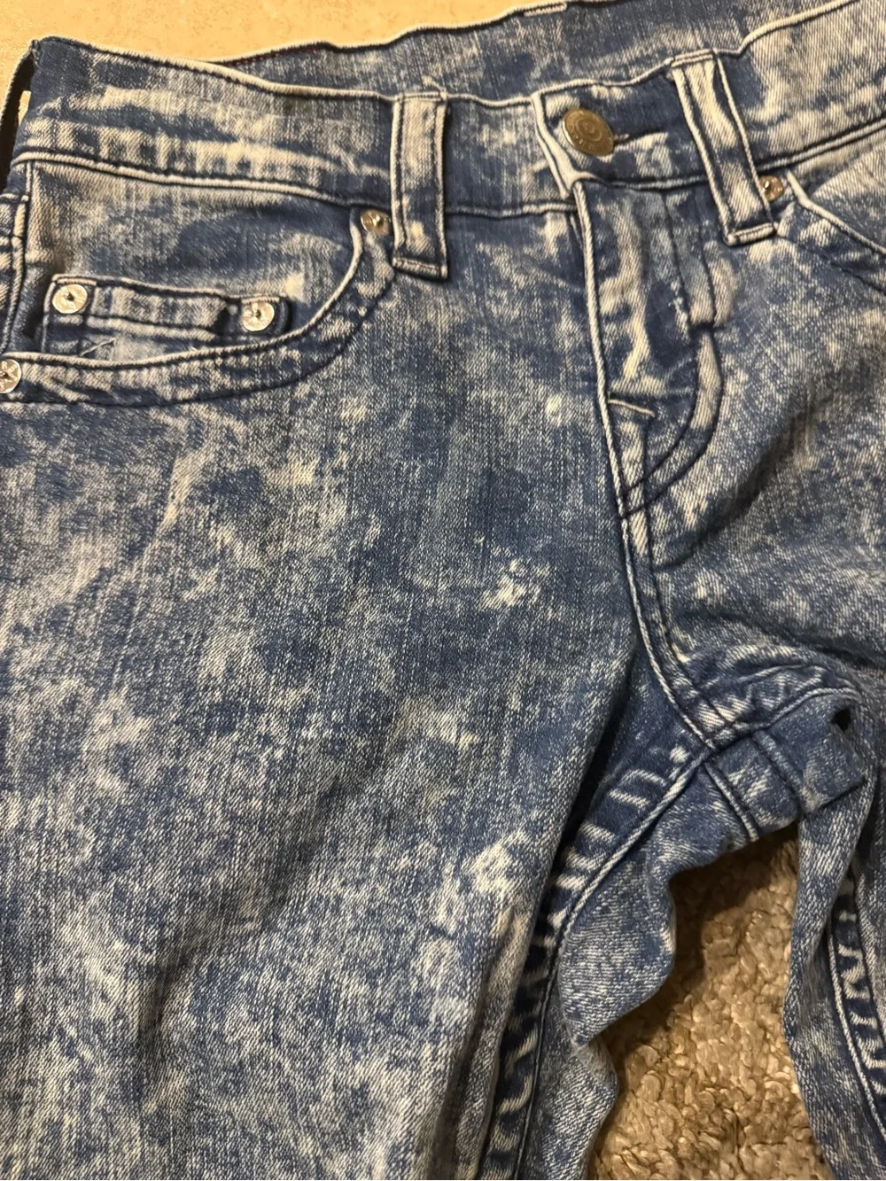 True Religion Ricky denim relaxed straight shorts size 28